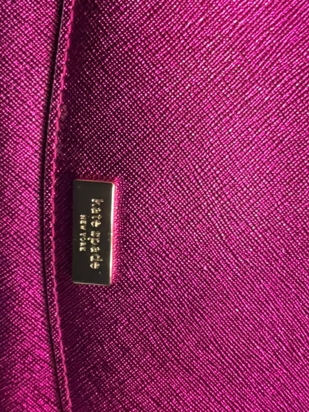 rare Limited edition fuchsia, Kate Spade Crossbody , 495 ret new without tags